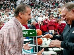 Michigan State, Arkansas, é adicionado ao menu esportivo do Dia de Ação de Graças de Detroit.