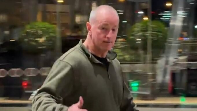 Daley está convocando o ex-técnico do NSW para falar com o clube