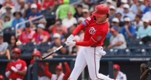 Os Pirates adquiriram Robert Hassell III dos Nationals.