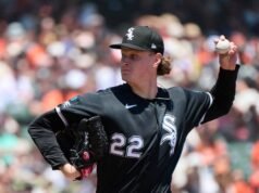 Os A’s no final do primeiro tempo, na missão de controlar a caminhada de Noah Schultz