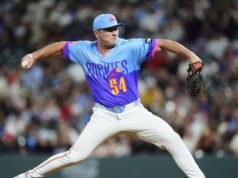 Relatórios: Dodgers adquirem RHP Seth Halvorson das Montanhas Rochosas.