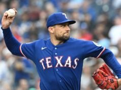 Arremessadores titulares dos Rangers, os Braves vêm com perguntas.