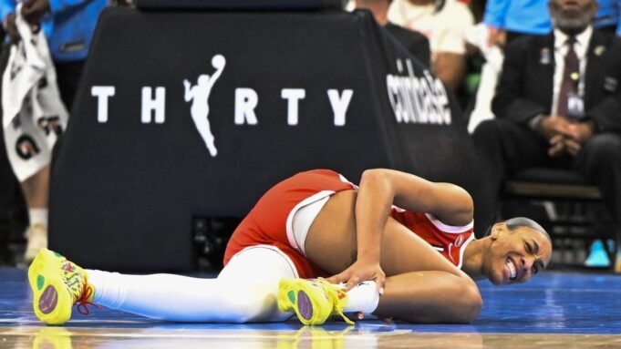 Aces All-Star A’ja Wilson (tornozelo) não jogará contra Fever. Aces All-Star A’ja Wilson (tornozelo) não jogará contra Fever.