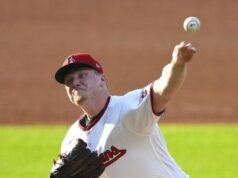 No topo da quarta, os Patriots pretendem construir uma liderança de divisão contra os White Sox.