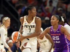 Kelsey Mitchell levou a melhor sobre o Mercury em uma finalização selvagem.