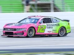 A qualificação do Window World 450 choveu, mantendo Ryan Blaney na piscina.