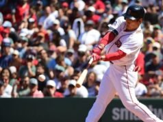 O Red Sox venceu sua décima vitória consecutiva no primeiro jogo de uma partida dupla contra os Rays.