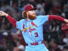“Os Reds dão uma primeira olhada no Cardinals RHP Dustin May” .