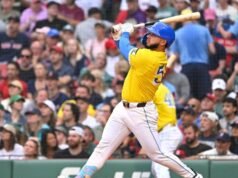 Os Sizzling Red Sox estão encontrando maneiras de vencer, enquanto os Rays procuram respostas.