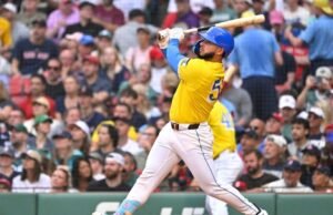 Os Sizzling Red Sox estão encontrando maneiras de vencer, enquanto os Rays procuram respostas.