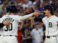 Dillon Dingler, Tigers bateu Royals no segundo tempo.