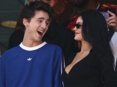Kylie Jenner e Timothée Chalamet exibem PDA na final da Copa do Mundo de 2026