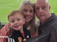 Mascote do Man United, de seis anos, atingido por repressão a ingressos de clubes