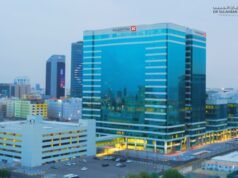 para ser entregue "sessenta anos" Uma das consequências do câncer endometrial com sangramento prolongado e sofrimento no hospital Dr. Sulaiman Al-Habib em Al-Khobar