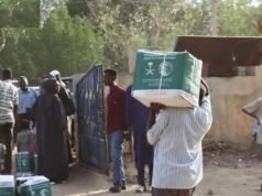 "Alívio do Rei Salman" 849 cestas de alimentos distribuídas no Estado do Nilo Branco, Sudão