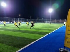 12 equipes estão concluindo a competição esportiva comunitária na vila de Olaya