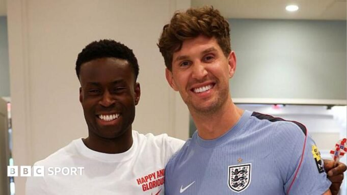 Copa do Mundo de 2026: notícias da seleção da Inglaterra – Stones serão titulares contra a Noruega Copa do Mundo de 2026: notícias da seleção da Inglaterra – Stones serão titulares contra a Noruega