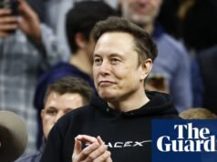Elon Musk postou duas vezes mais sobre raça e imigração britânica do que sobre SpaceX antes do IPO | Elon Musk
