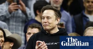 Elon Musk postou duas vezes mais sobre raça e imigração britânica do que sobre SpaceX antes do IPO | Elon Musk