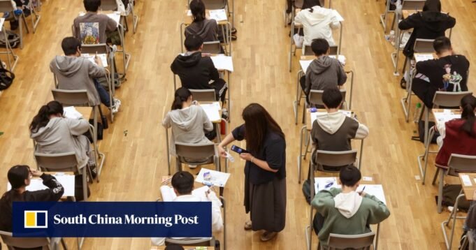 Cuidado com o ano sabático: os especialistas dizem que os graduados do DSE podem se beneficiar da experiência pré-universitária. Cuidado com o ano sabático: os especialistas dizem que os graduados do DSE podem se beneficiar da experiência pré-universitária.