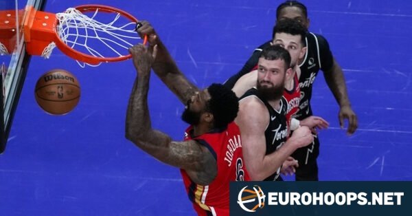 55dbcbe1-deandre-jordan-dunks-new-orleans-pelicans-at-toronto-raptors-600x314.jpg