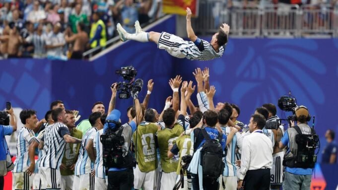Messi erra a caneta, provocando uma recuperação impressionante da Argentina