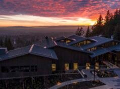 Vinícola urbana compra hotel à beira-mar em Portland por US$ 11 milhões