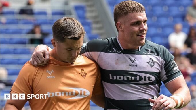 Asher O’Donnell: Segunda linha do Huddersfield Giants devido a uma lesão no tornozelo. Asher O’Donnell: Segunda linha do Huddersfield Giants devido a uma lesão no tornozelo.