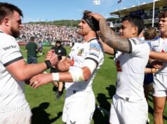 A aquisição do Exeter Chiefs pelos EUA foi completada quando Black Knight assumiu o comando.