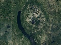 Uma enorme cratera foi localizada no Google Earth. Pode ser a cicatriz do impacto de um antigo meteorito