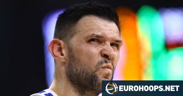 6f6690ee-kostas-papanikolaou-greece-portugal-world-cup-qualifiers-600x314.jpg