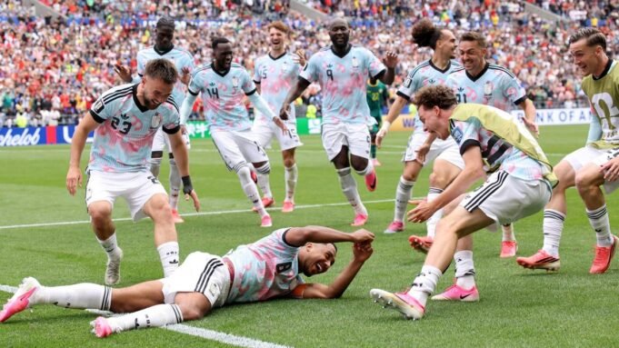 Drama tardio do VAR ajuda a Bélgica a vencer o Senegal nas oitavas de final