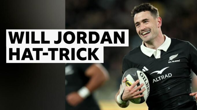 Jordan se tornou o artilheiro recorde dos All Blacks ao marcar um hat-trick.