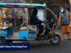 Açúcar no banco do motorista? A redefinição da cadeia da Índia chega às ruas de Delhi