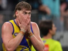 Harley Reid: Tom McCarthy, companheiro de equipe da Costa Oeste, defende a estrela dos Eagles após estatísticas de cobrança de falta reveladas