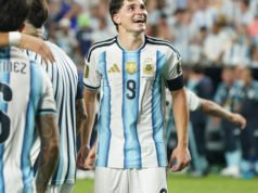 o apoio dos vários clãs que o seguem e porque Scaloni o considera fundamental na seleção argentina