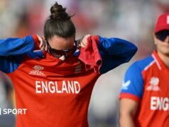 Copa do Mundo T20: A Austrália venceu a Inglaterra e conquistou o título pela sétima vez.