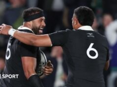 Nova Zelândia 40-21 Irlanda: Todos os negros punem irlandeses cheios de erros na vitória dominante no Eden Park