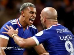 Austrália 26-42 França: Les Bleus condenam os Wallabies à sexta derrota consecutiva.