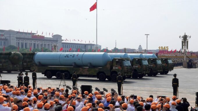 ‘Indesejável e preocupante’: testes de mísseis da China abalam o Pacífico ‘Indesejável e preocupante’: testes de mísseis da China abalam o Pacífico