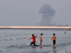 Guerra do Irã ao vivo: EUA lançam mais ataques Emirados Árabes Unidos revelam 1 morte em ataque a petroleiro | Guerra EUA-Israel e notícias sobre o Irã