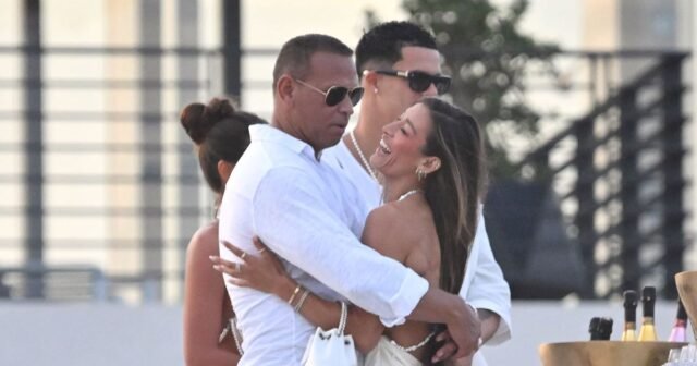 Alex-Rodriguez-Dating-Fitness-Coach-Meghan-Hayden.jpg