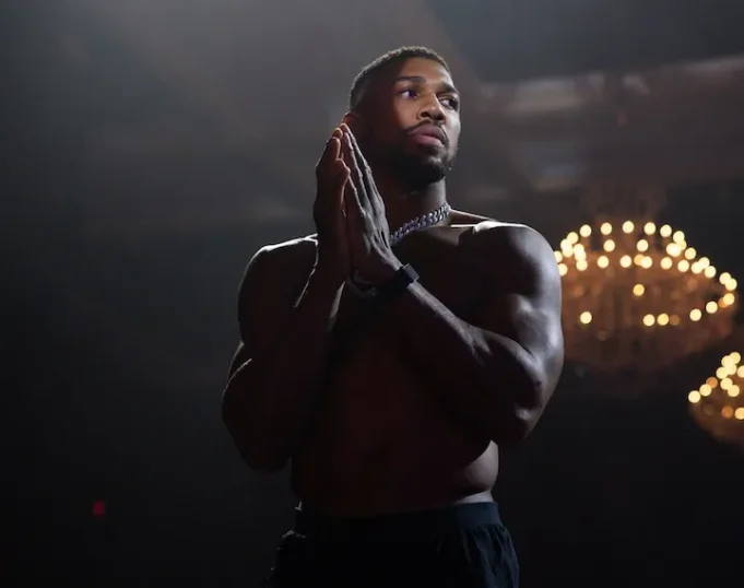 Anthony Joshua sobre as fraquezas de Tyson Fury e as pressões da fama