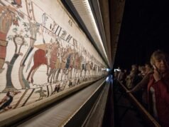 A histórica tapeçaria de Bayeux retorna à Grã-Bretanha pela primeira vez em quase 1.000 anos
