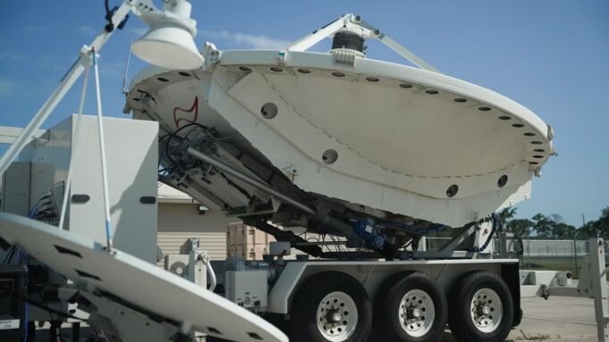 A Força Espacial dos EUA adquiriu uma nova arma eletromagnética para desativar satélites inimigos