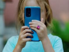 Instagram e WhatsApp lideram em sextorção, iMessage é uma arma contra adolescentes: Relatório