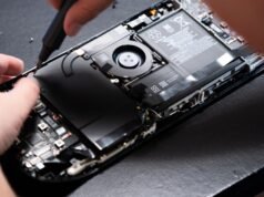 Valve diz que afinal o iFixit vende baterias Steam Deck