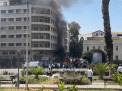 Macron não ficou ferido depois que dois dispositivos explosivos explodiram perto do Four Seasons Hotel em Damasco