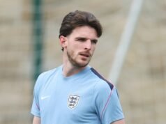 Declan Rice marca gols fantásticos de longo alcance contra a França