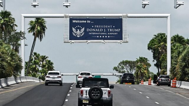 FL-Airport-Trump.jpg
